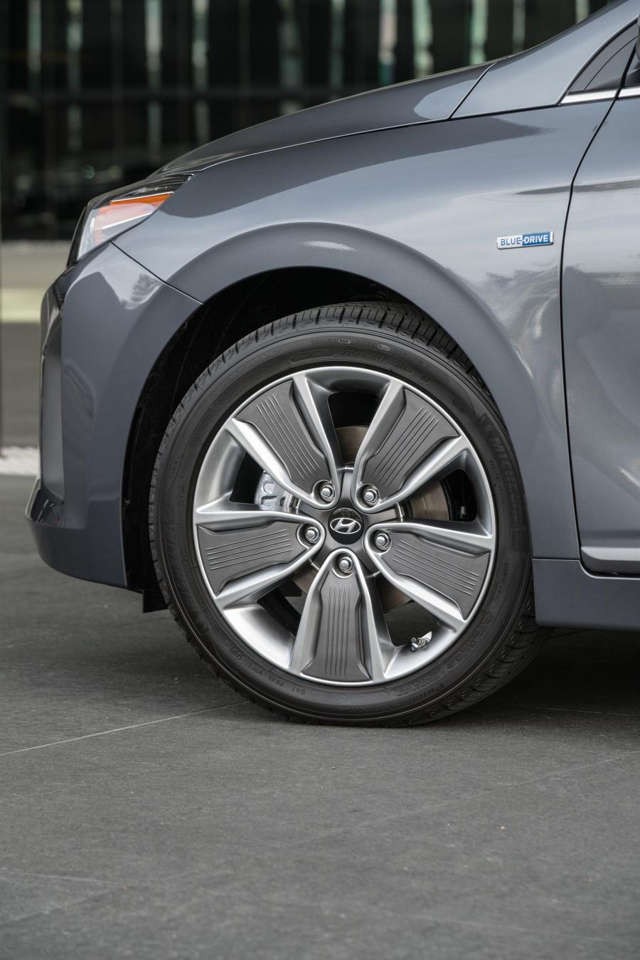 Колеса Hyundai IONIQ hybrid (AE) 2016 года  (NA) (фото 4 из 29)